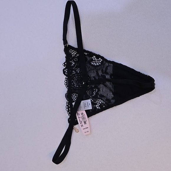 Victoria's Secret Black Lace Thong - Picture 4 of 6
